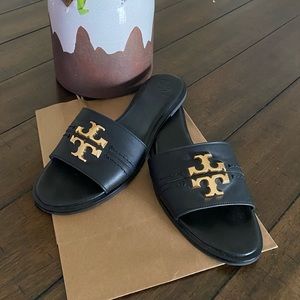 Tory Burch Flat Women Sandals